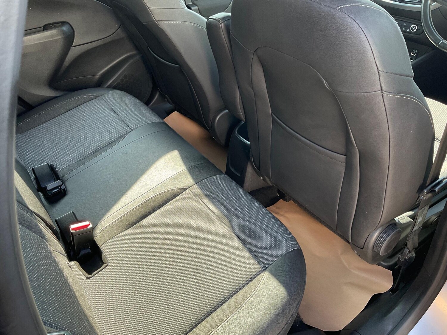 Used Vauxhall Crossland 2021 for sale - 76887487: Photo 26