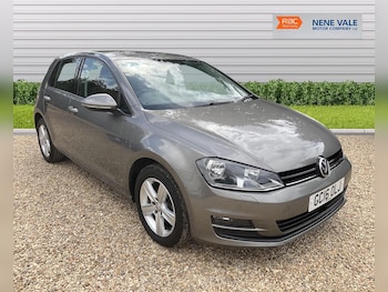 Used Volkswagen Golf 2016 for sale - 75898777: Photo