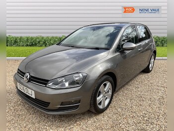 Used Volkswagen Golf 2016 for sale - 75898777: Photo