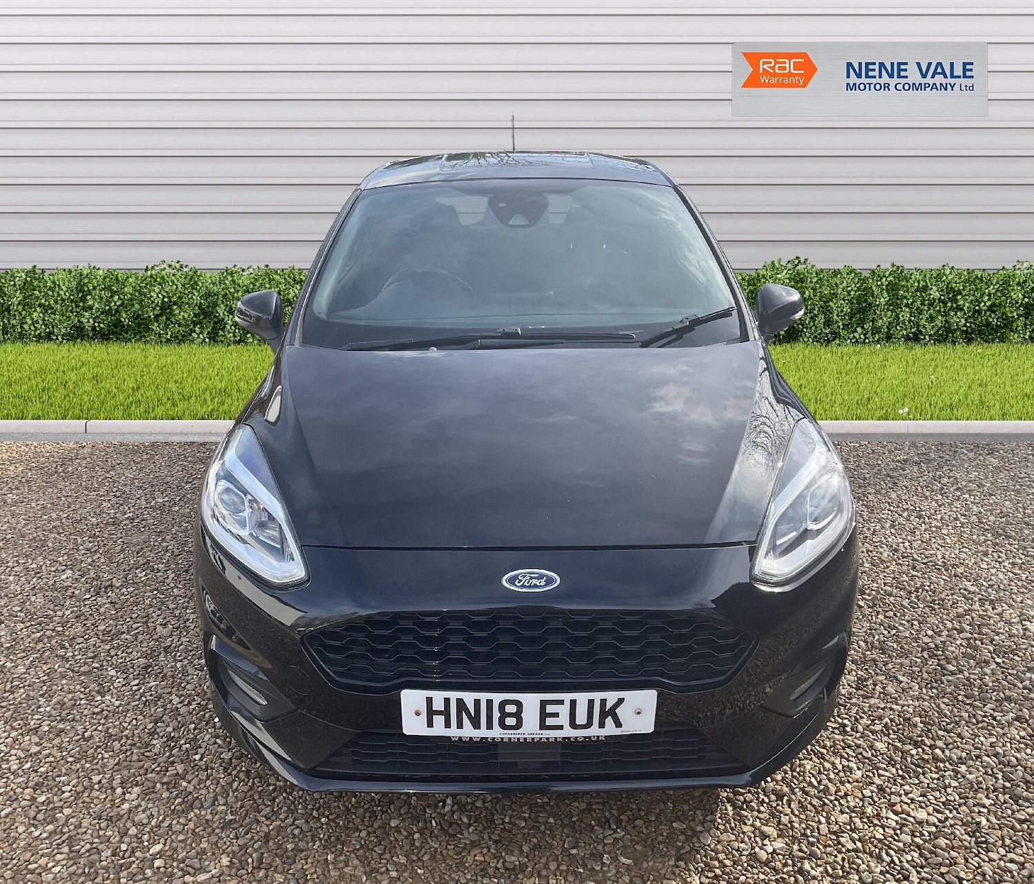 Used Ford Fiesta 2018 for sale - 77893644: Photo 2
