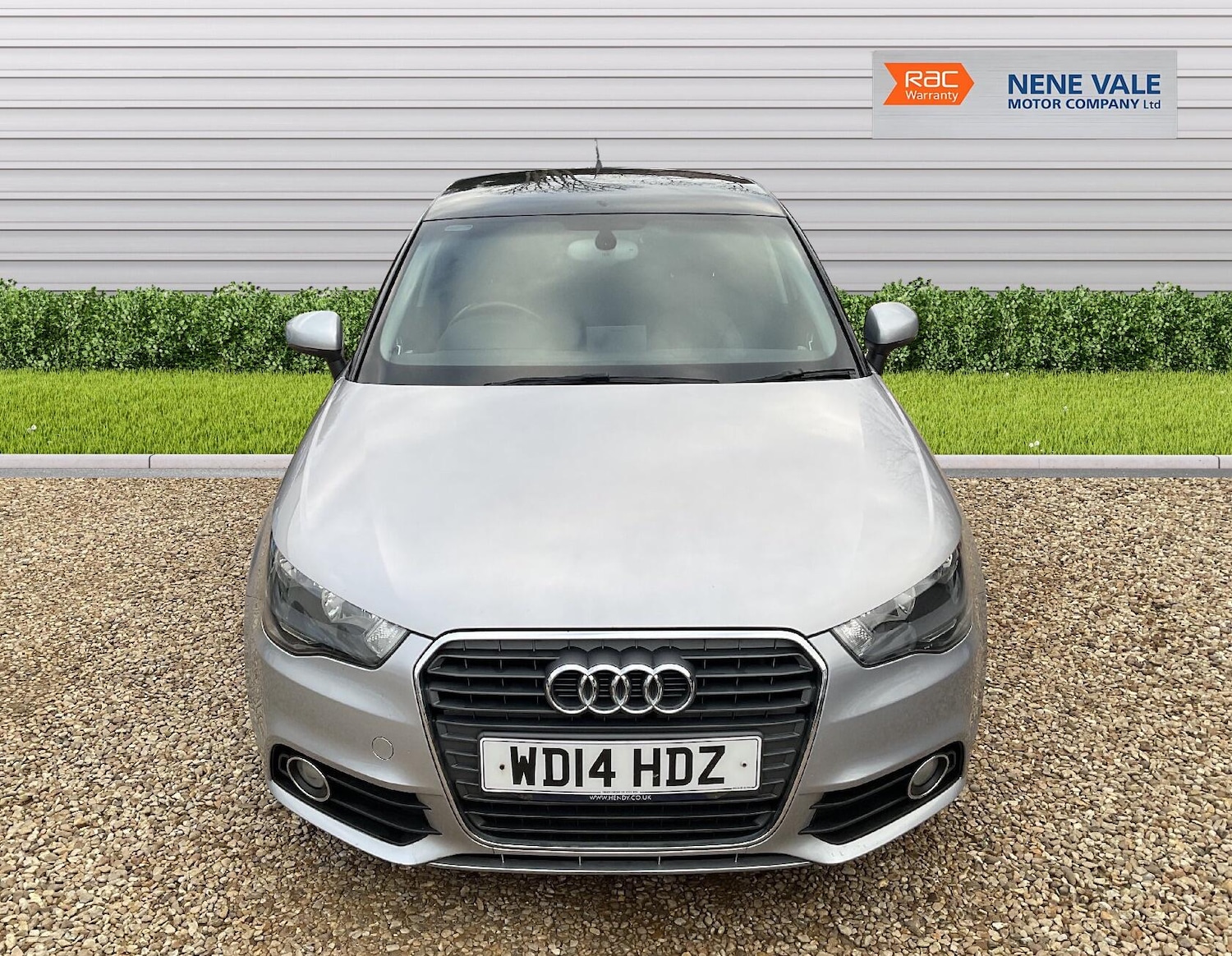 Used Audi A1 for sale - 77737269: Photo 2