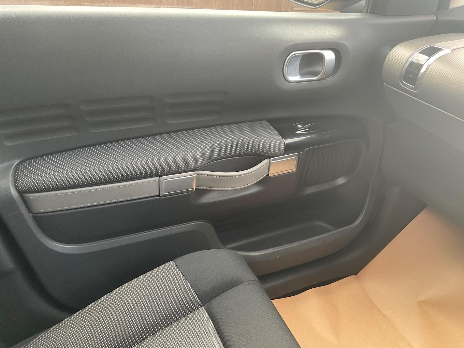 Used Citroen C4 Cactus 2015 for sale - 76887481: Photo 17