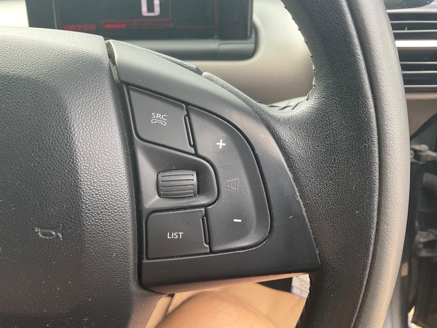 Used Citroen C4 Cactus 2015 for sale - 76887481: Photo 18