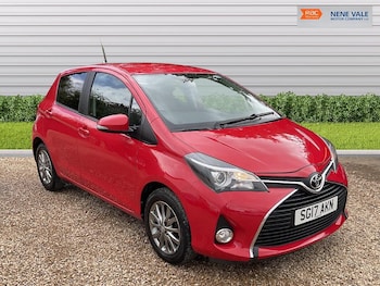 Used Toyota Yaris 2017 for sale - 78573354: Photo