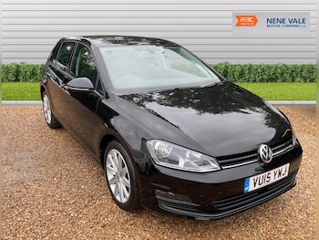 Used Volkswagen Golf 2015 for sale - 78796154: Photo