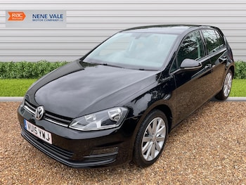 Used Volkswagen Golf 2015 for sale - 78796154: Photo