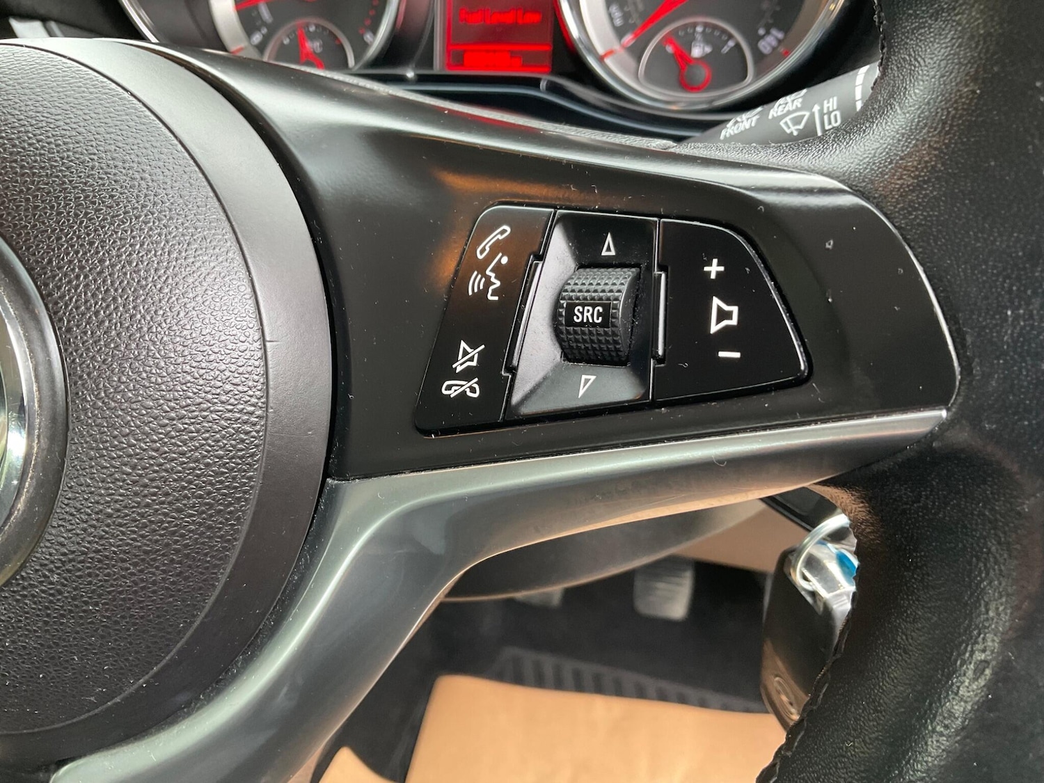 Used Vauxhall ADAM 2015 for sale - 76259958: Photo 12