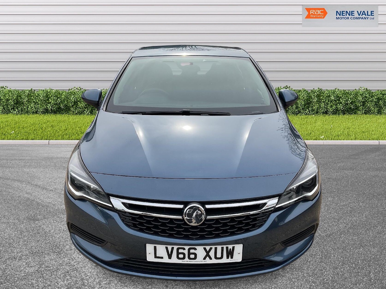 Used Vauxhall Astra for sale - 78205150: Photo 2