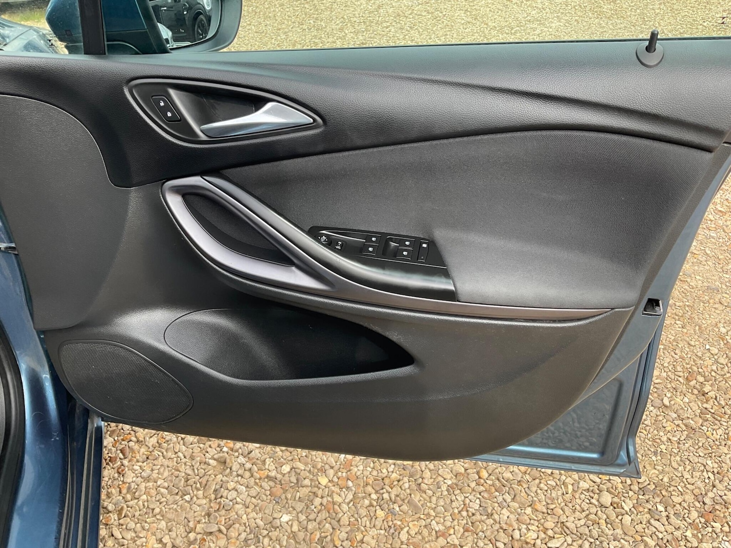 Used Vauxhall Astra for sale - 78205150: Photo 9