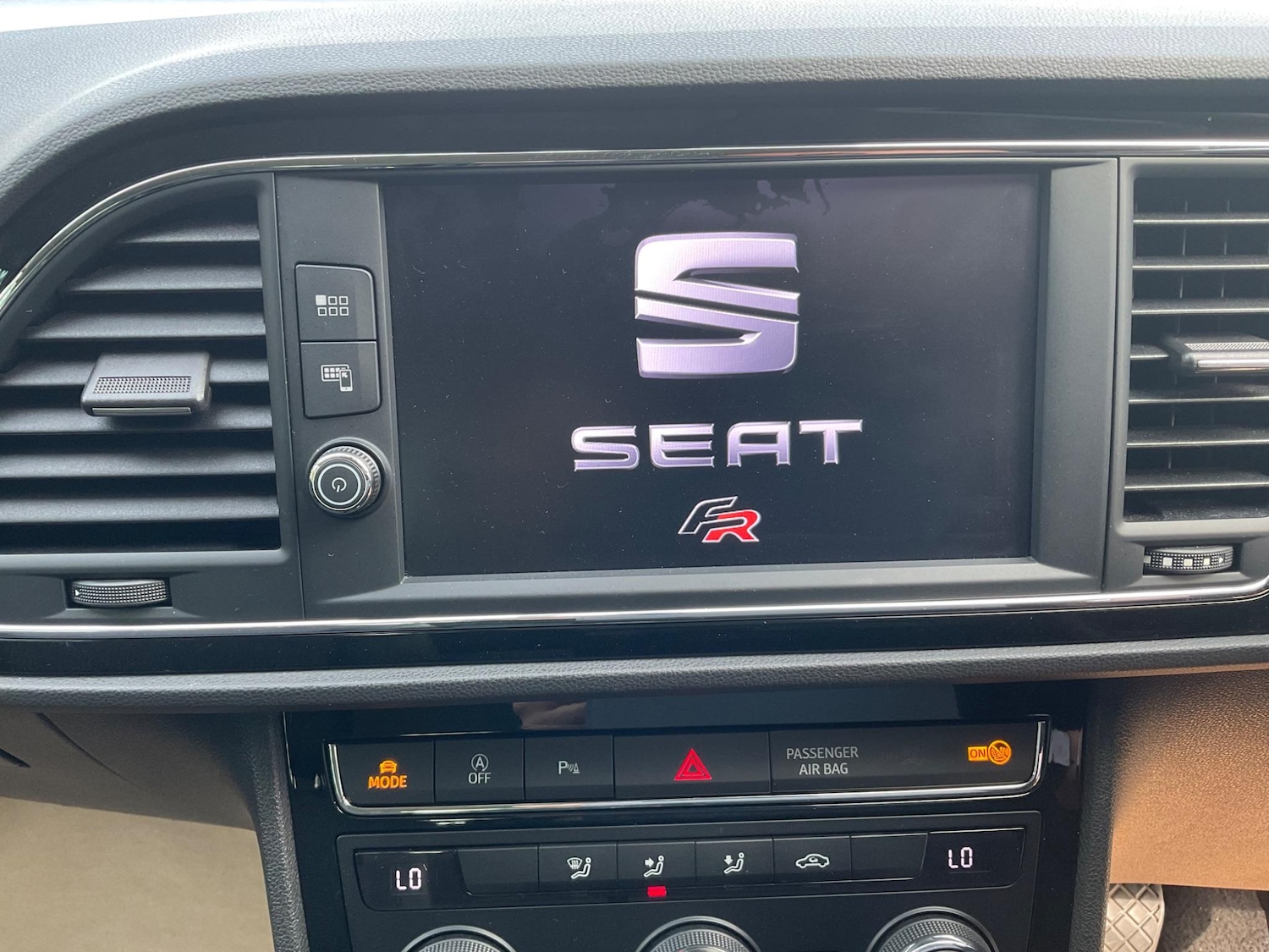 Used SEAT Leon 2019 for sale - 76886335: Photo 15