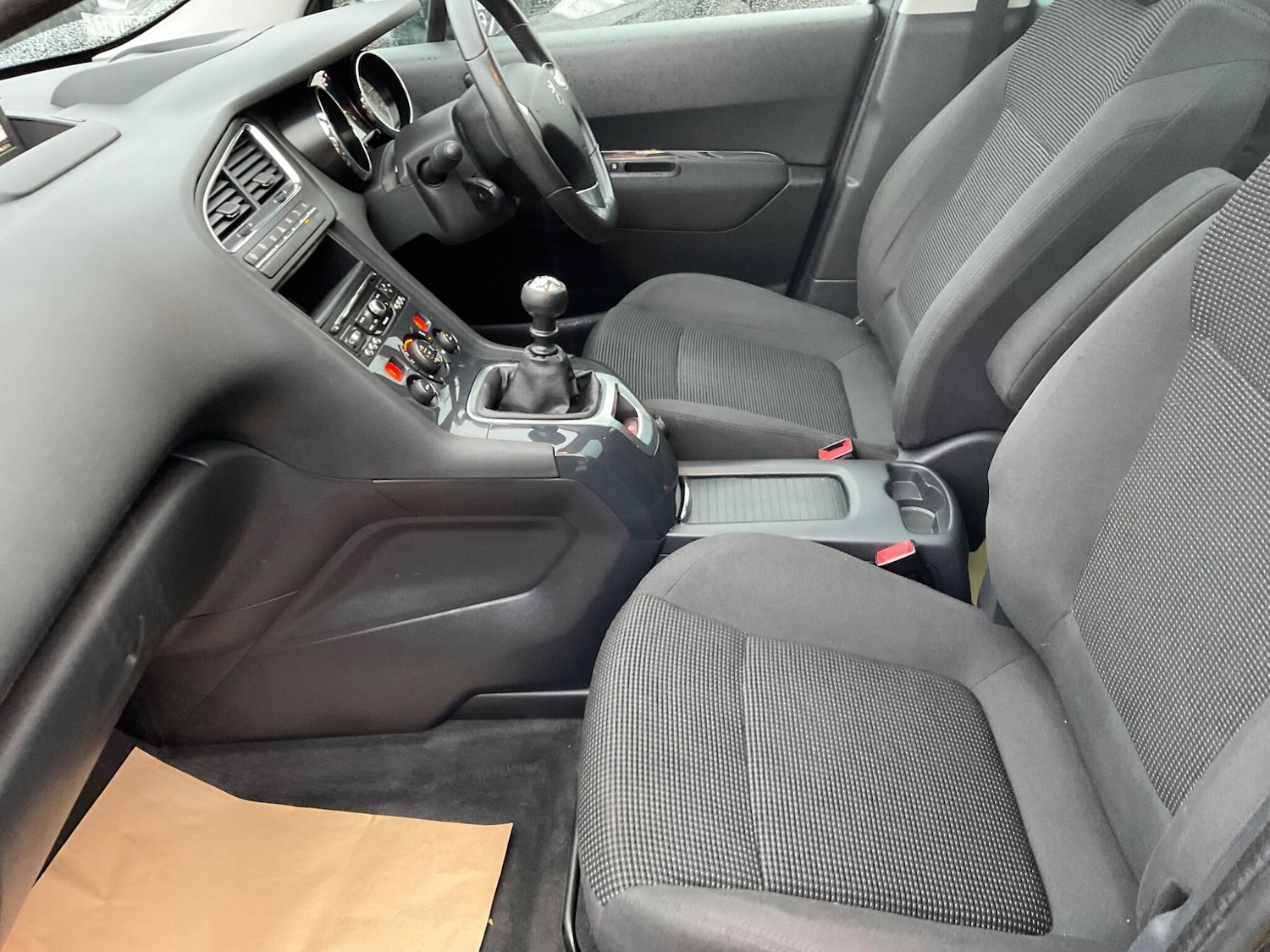 Used Peugeot 5008 2014 for sale - 76926518: Photo 34