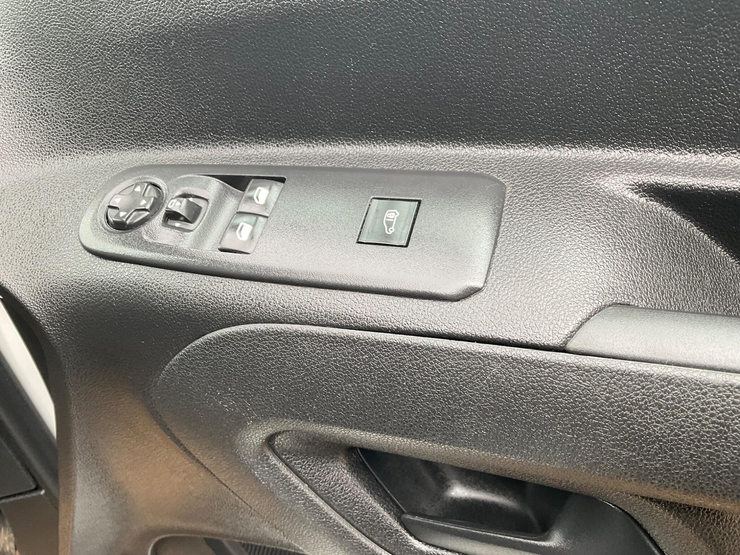 Used Peugeot Partner 2019 for sale - 77696444: Photo 10