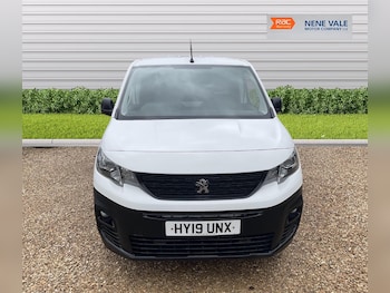 Used Peugeot Partner 2019 for sale - 77696444: Photo