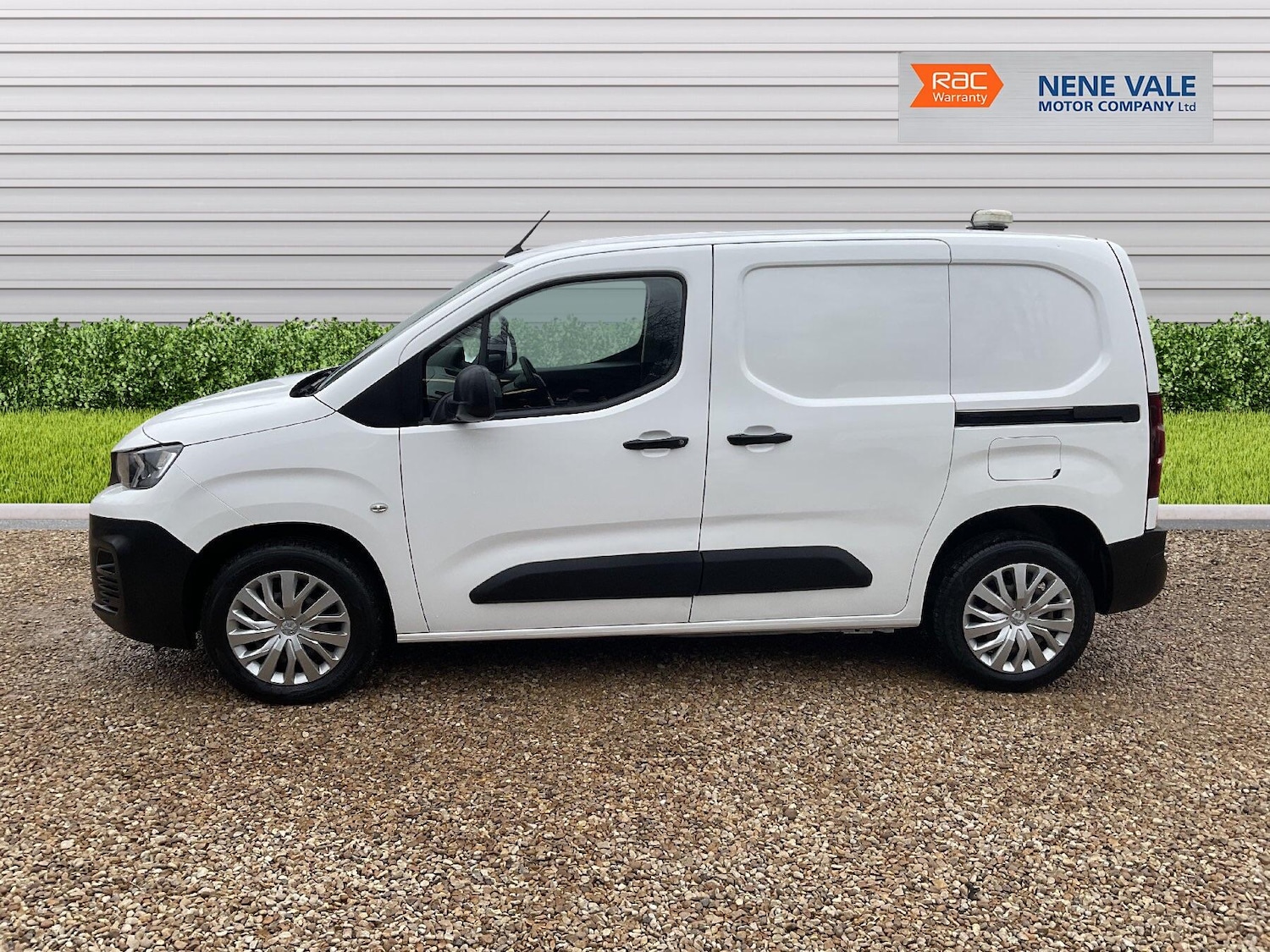 Used Peugeot Partner 2019 for sale - 77696444: Photo 4