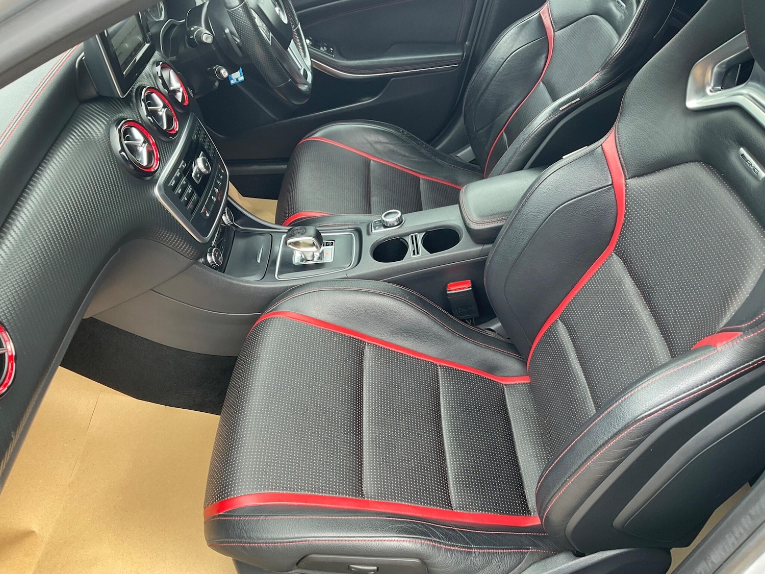 Used Mercedes-Benz A-Class 2015 for sale - 78086888: Photo 40