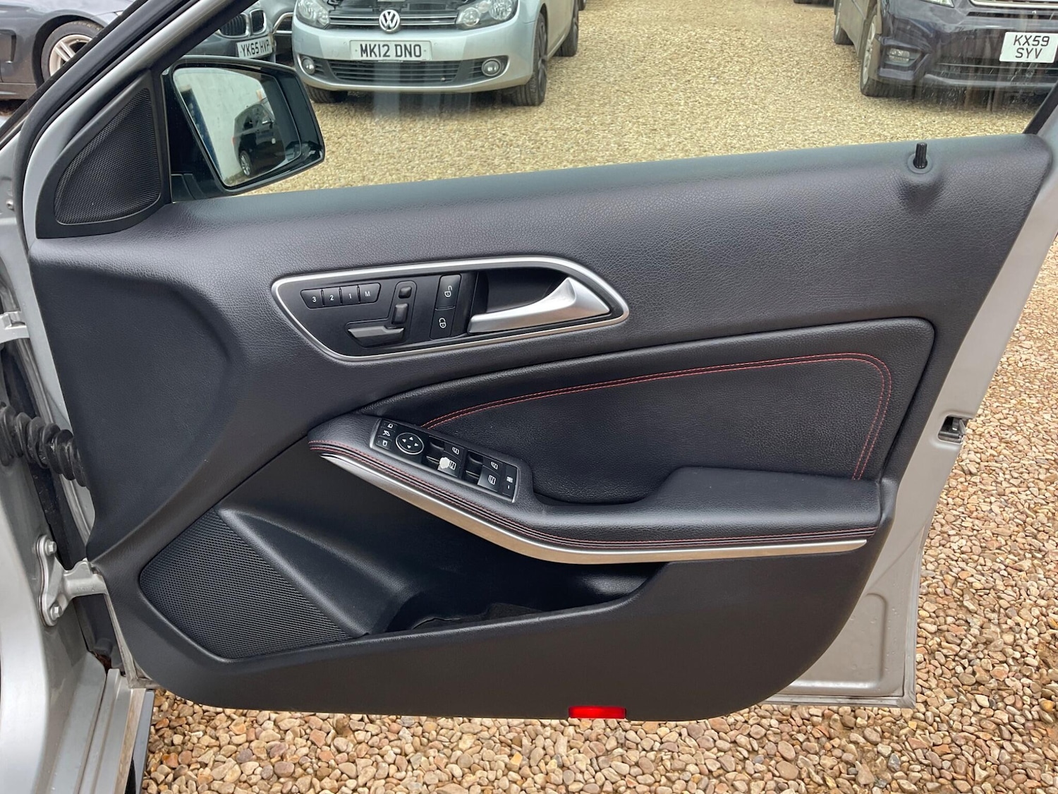 Used Mercedes-Benz A-Class 2015 for sale - 78086888: Photo 9