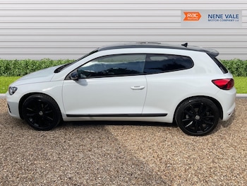 Used Volkswagen Scirocco 2016 for sale - 78866954: Photo