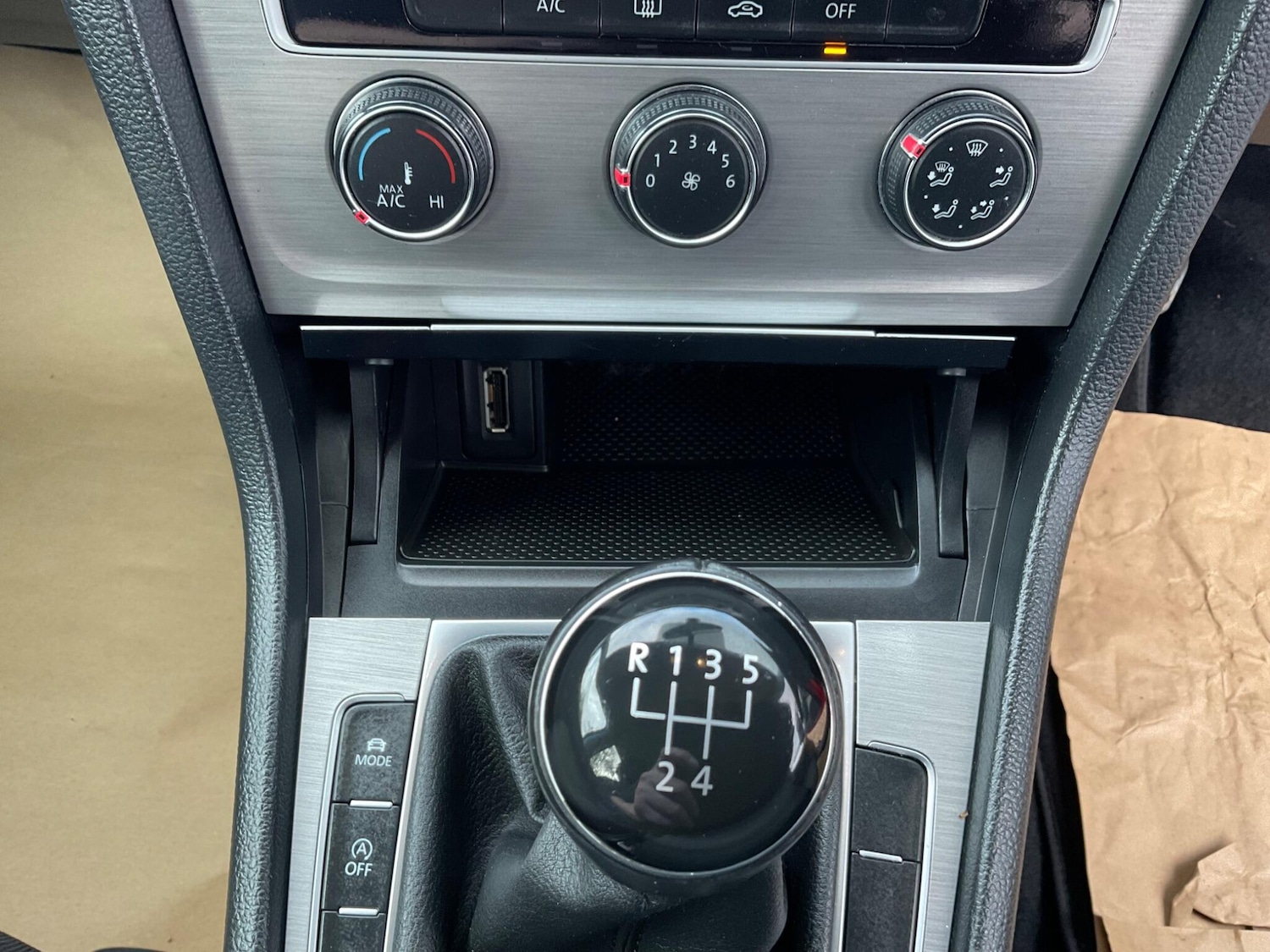 Used Volkswagen Golf 2015 for sale - 76521613: Photo 22