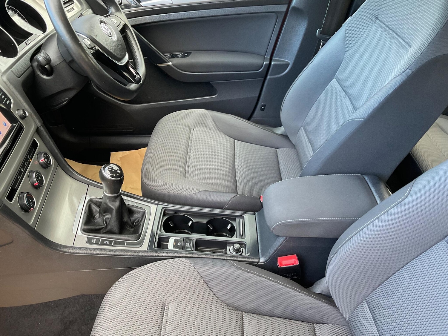 Used Volkswagen Golf 2015 for sale - 76521613: Photo 37