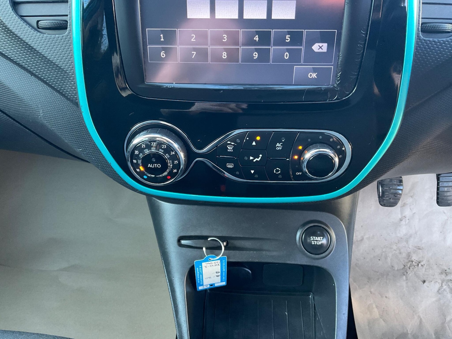 Used Renault Captur 2014 for sale - 77940241: Photo 18