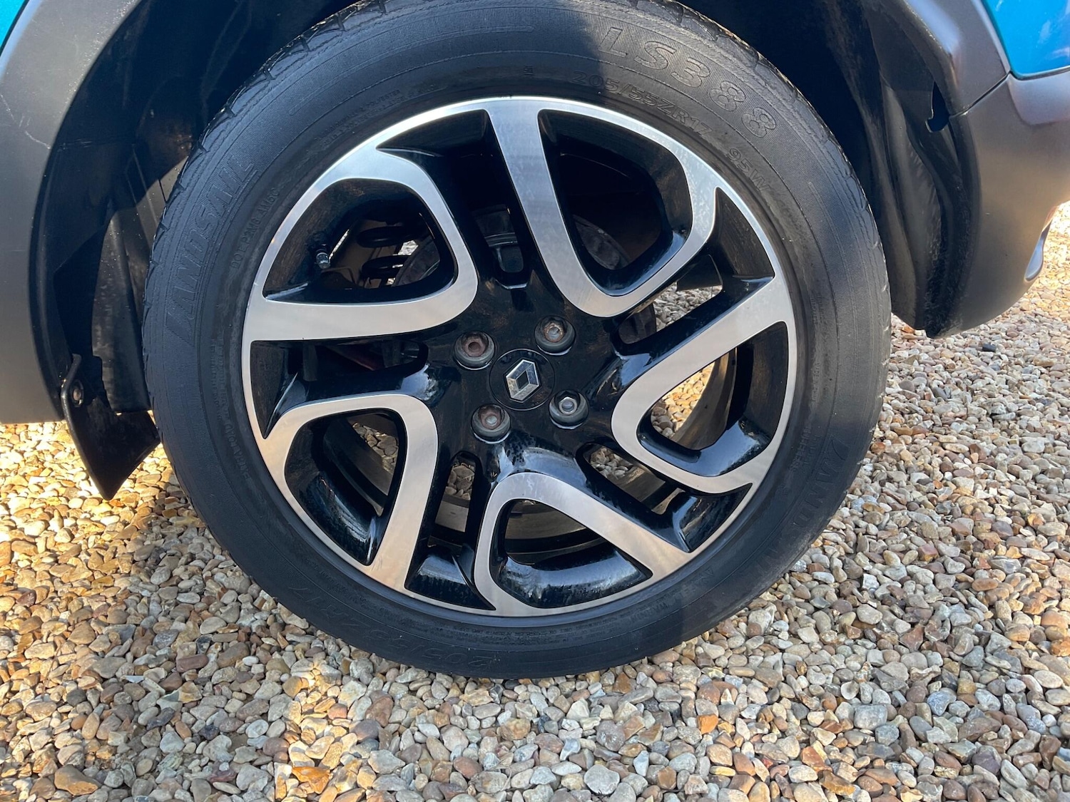 Used Renault Captur 2014 for sale - 77940241: Photo 29