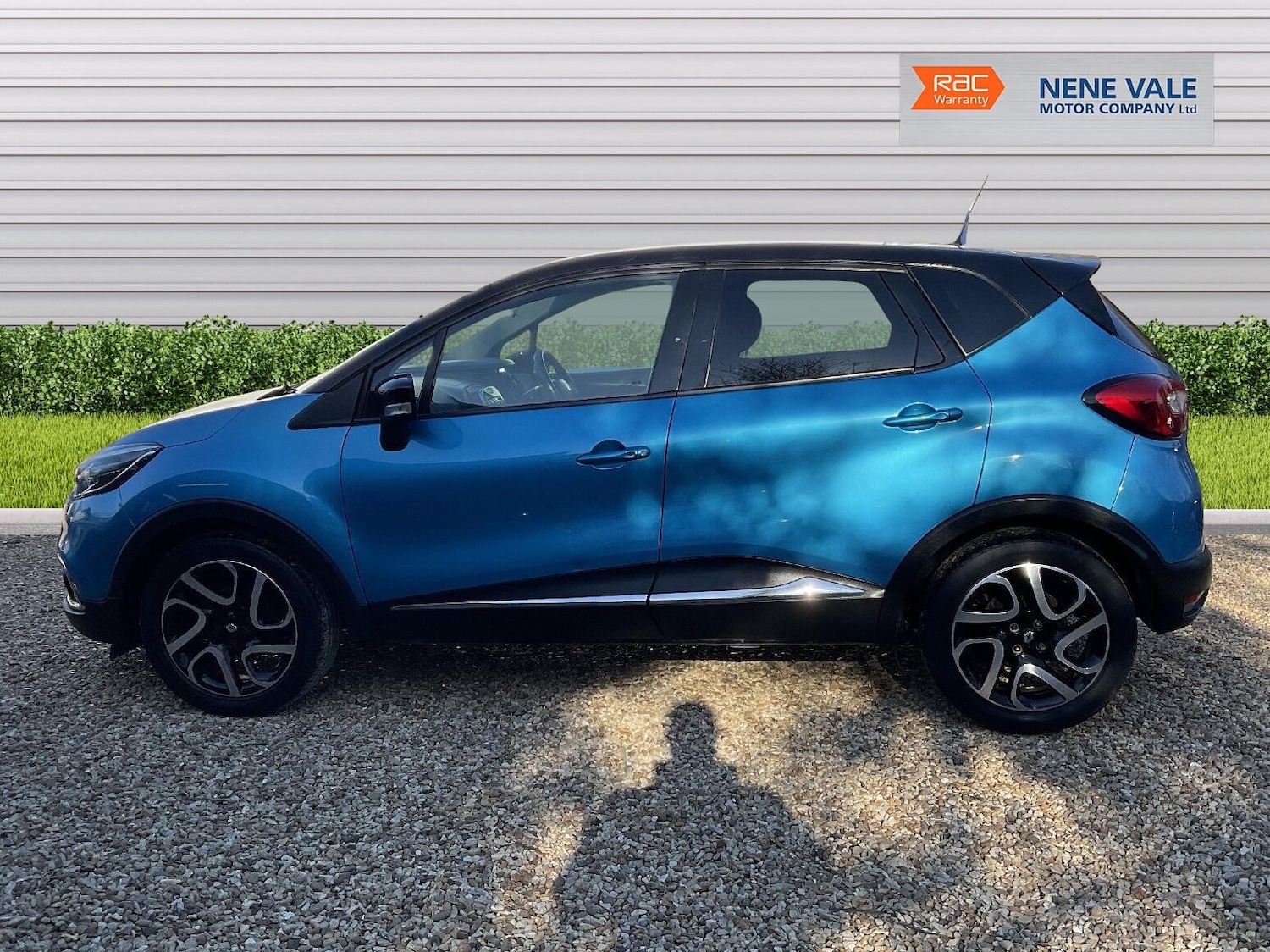 Used Renault Captur 2014 for sale - 77940241: Photo 4