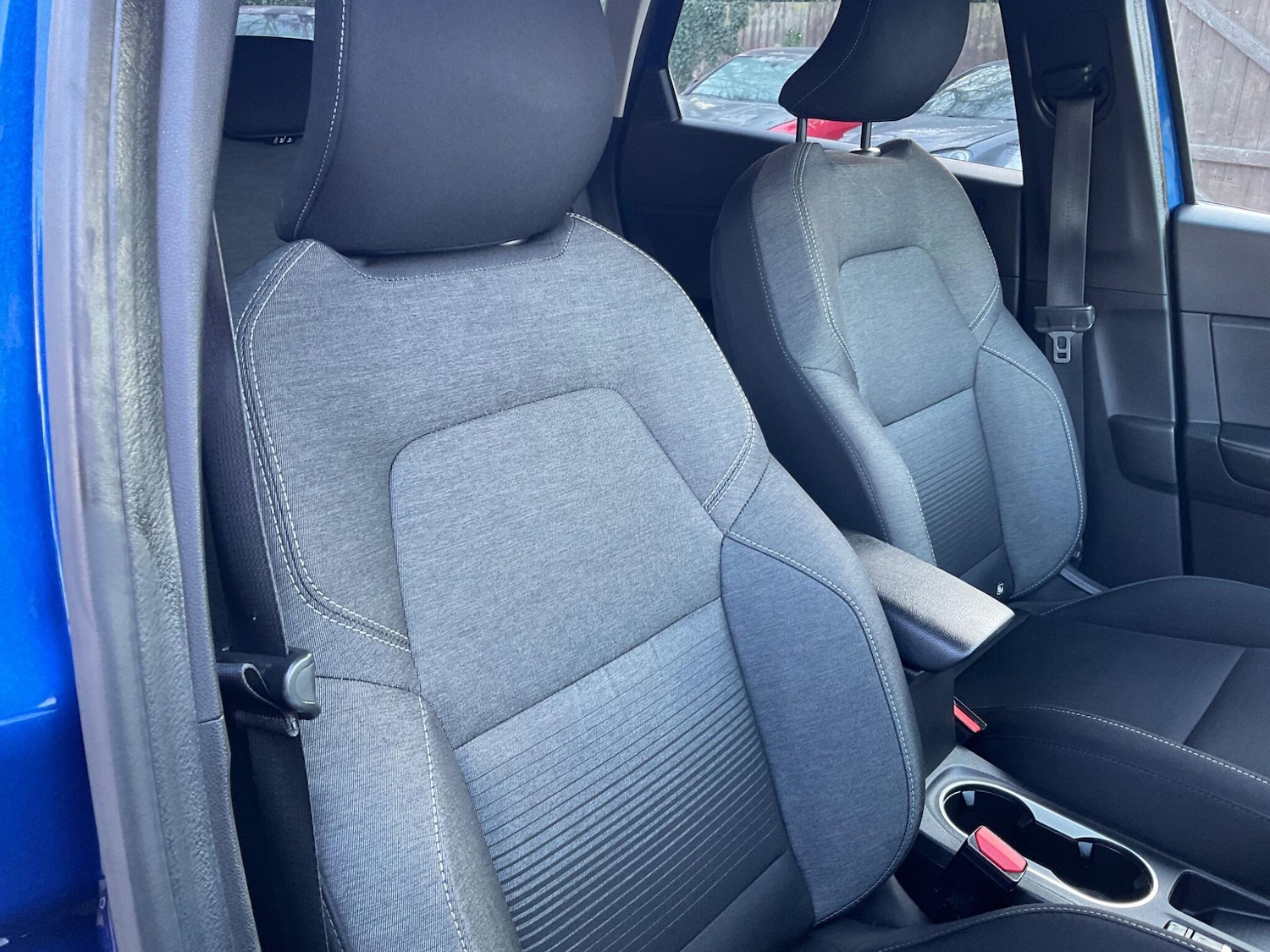 Used Renault Captur for sale - 77853352: Photo 32