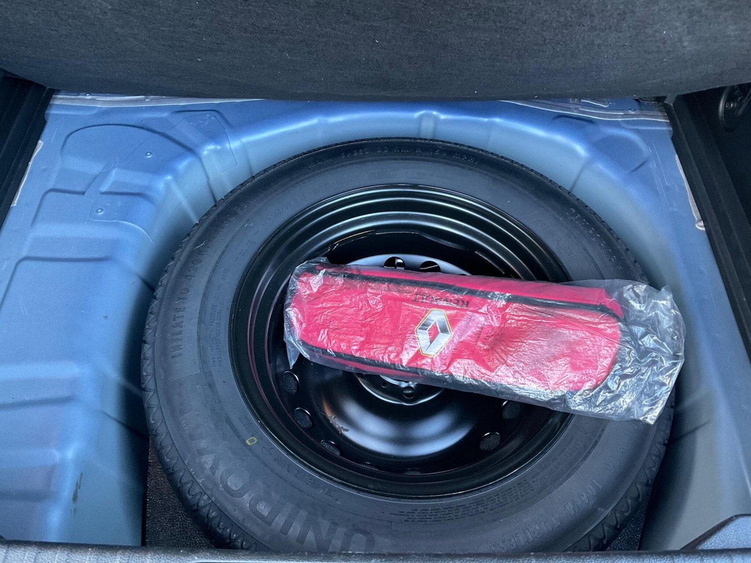 Used Renault Captur for sale - 77853352: Photo 36