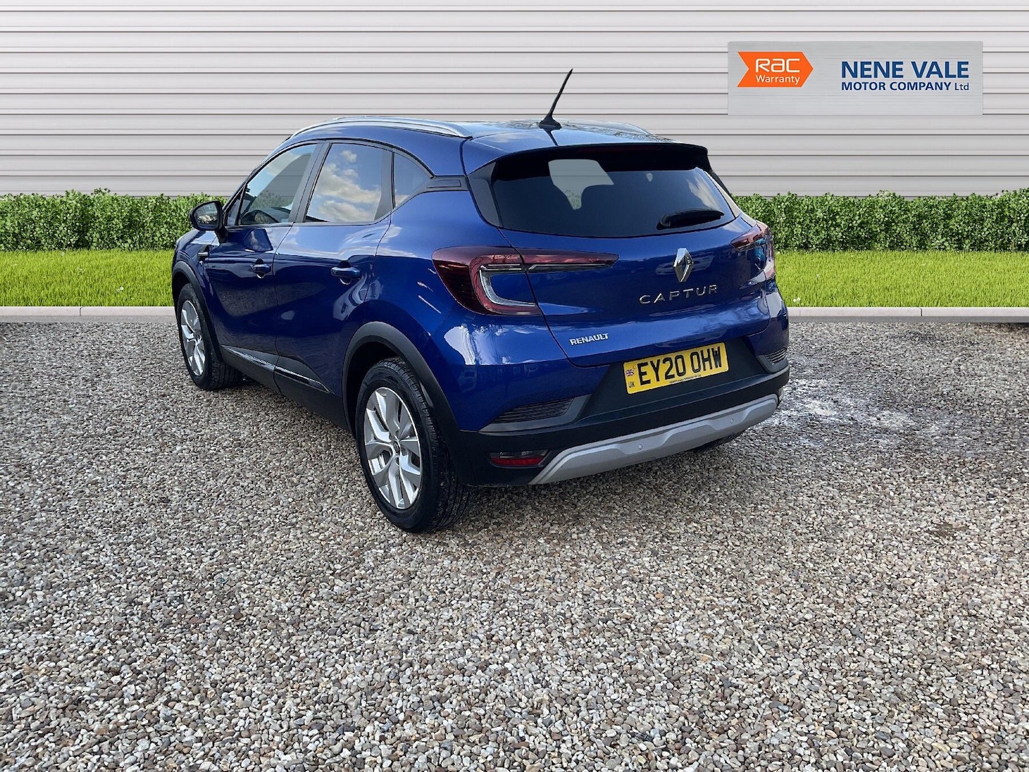 Used Renault Captur for sale - 77853352: Photo 5