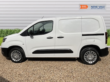 Used Toyota ProAce 2021 for sale - 76409157: Photo