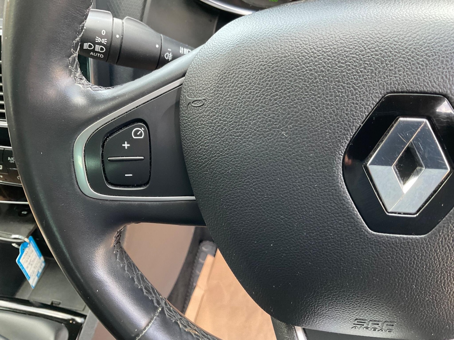 Used Renault Clio 2018 for sale - 76610167: Photo 16