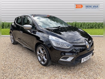 Used Renault Clio 2018 for sale - 76610167: Photo