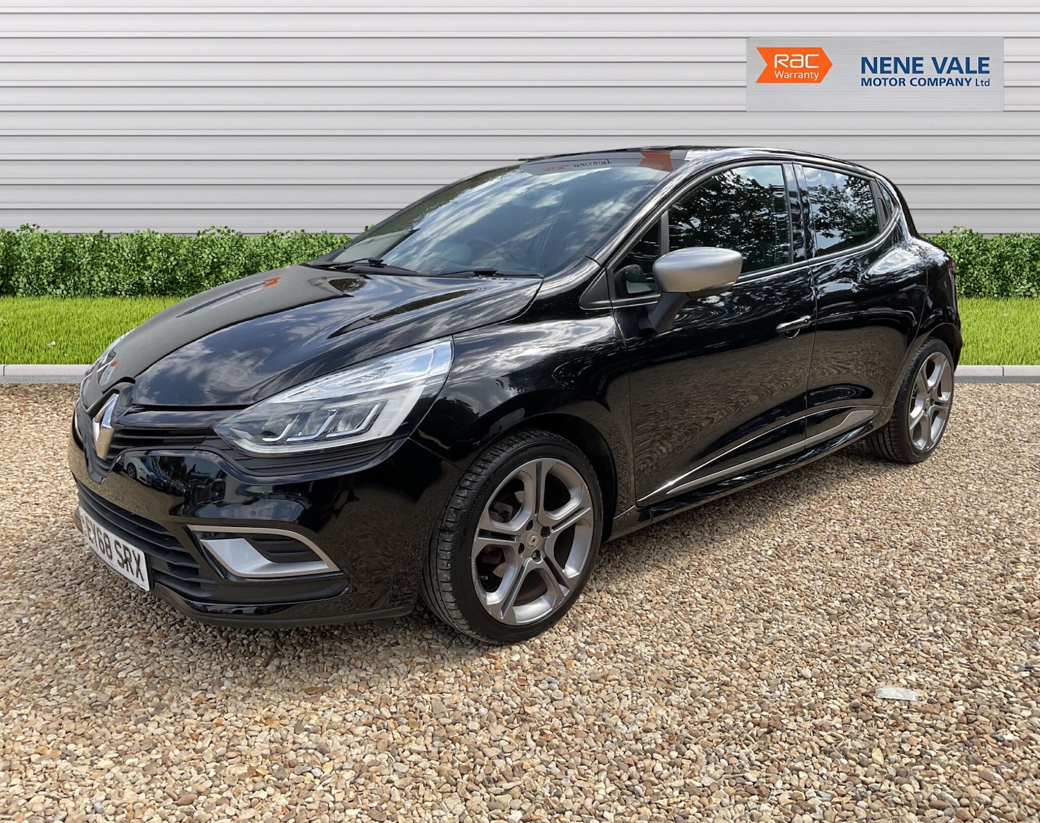 Used Renault Clio 2018 for sale - 76610167: Photo 3