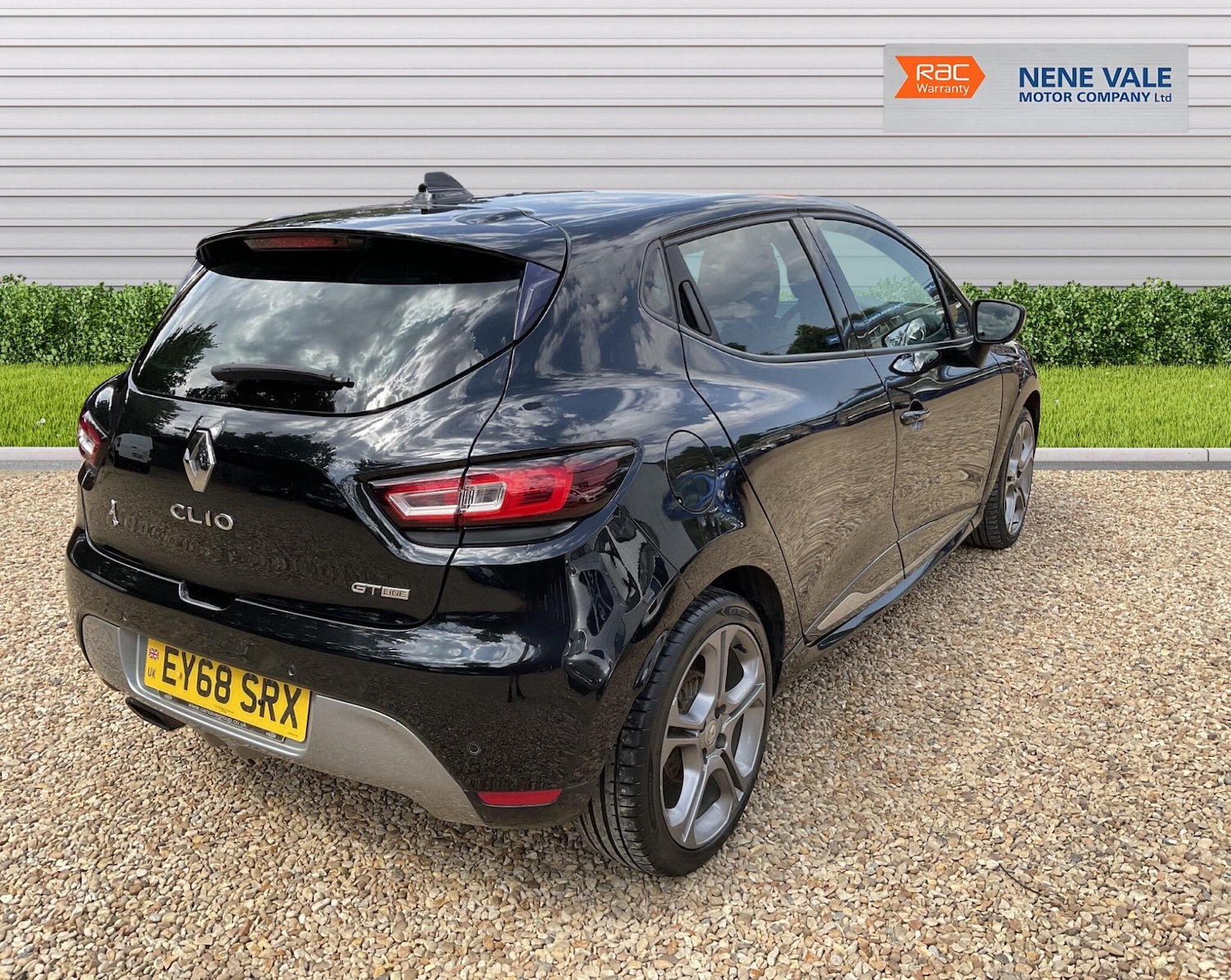 Used Renault Clio 2018 for sale - 76610167: Photo 7