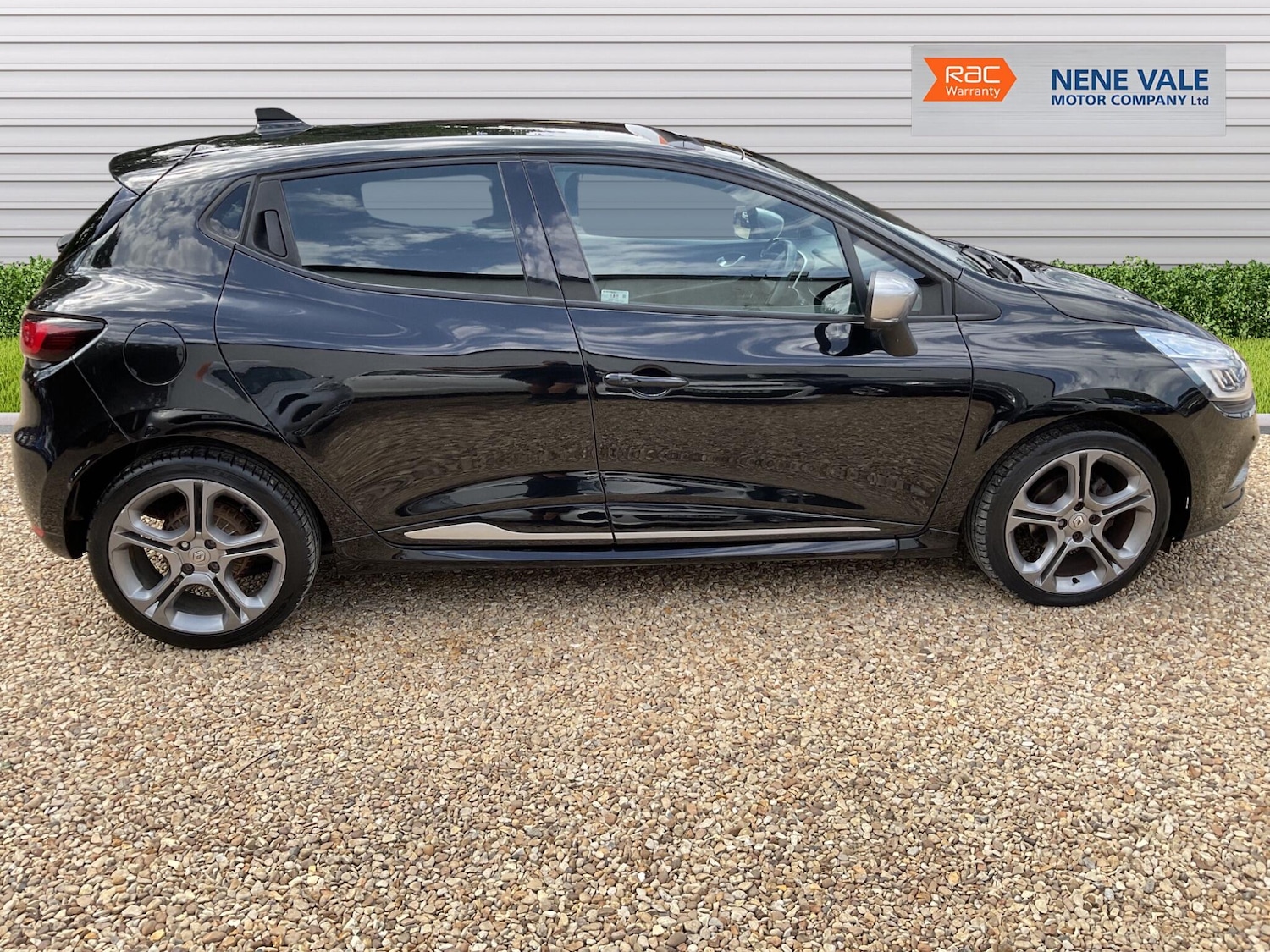 Used Renault Clio 2018 for sale - 76610167: Photo 8