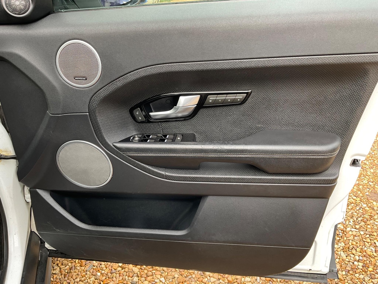 Used Land Rover Range Rover Evoque 2014 for sale - 77305857: Photo 9