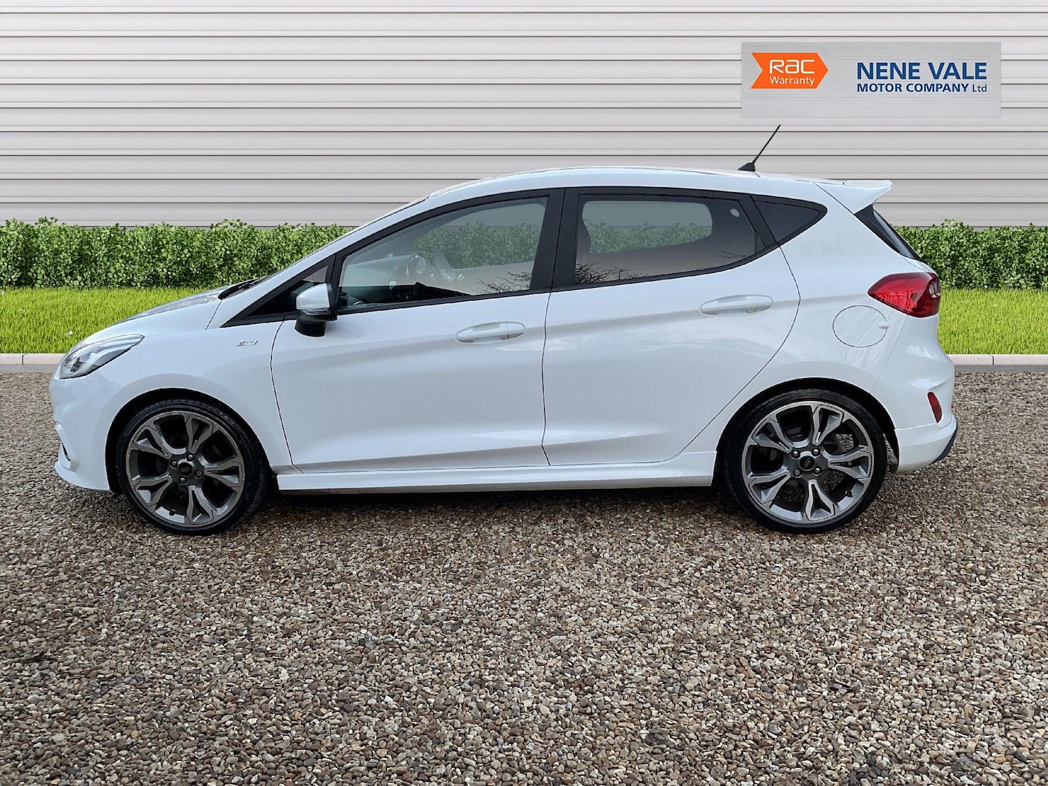 Used Ford Fiesta 2018 for sale - 77091065: Photo 4