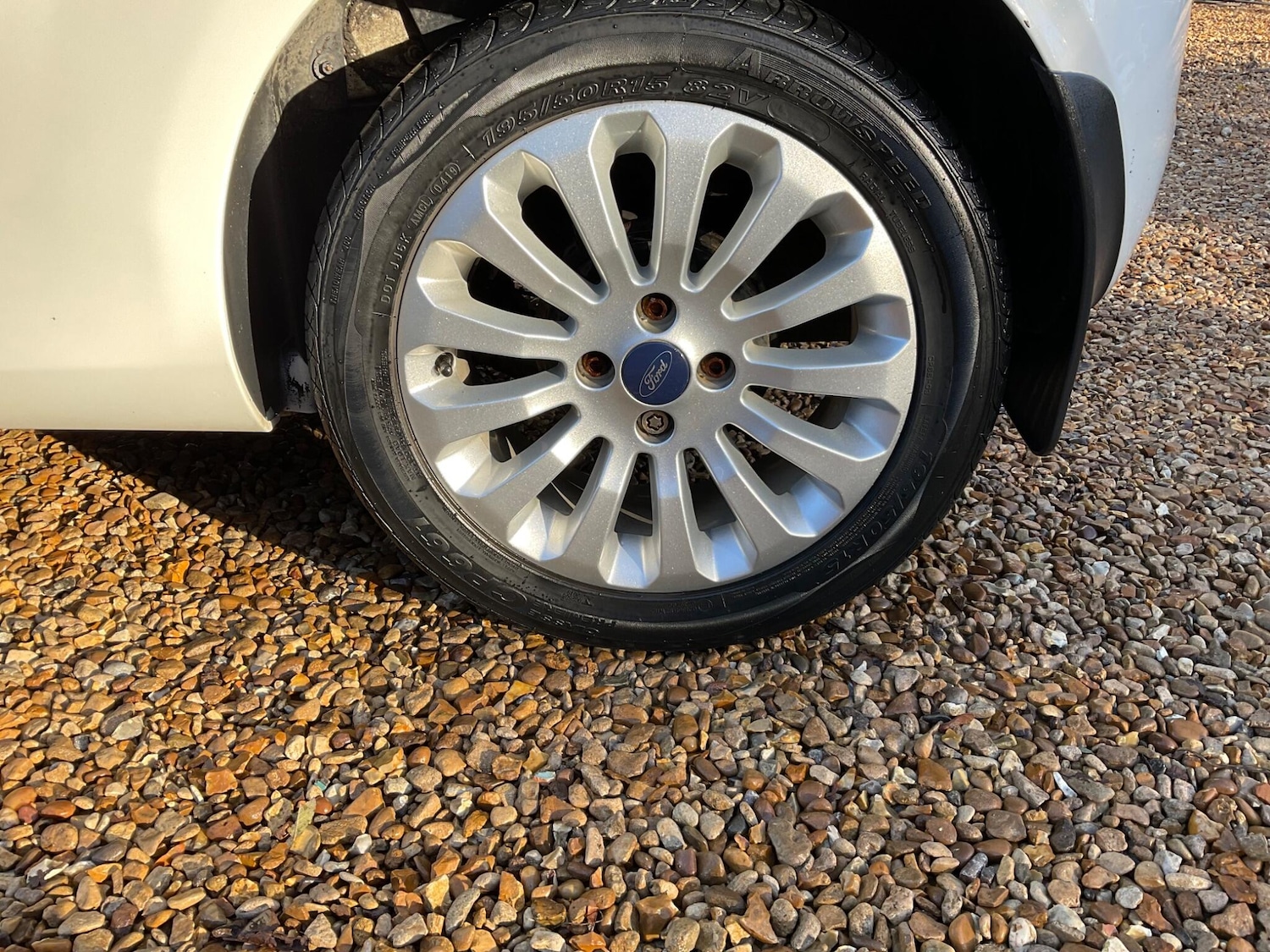 Used Ford Ka 2015 for sale - 76780765: Photo 33