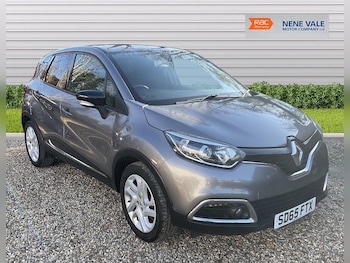 Used Renault Captur 2015 for sale - 77939858: Photo