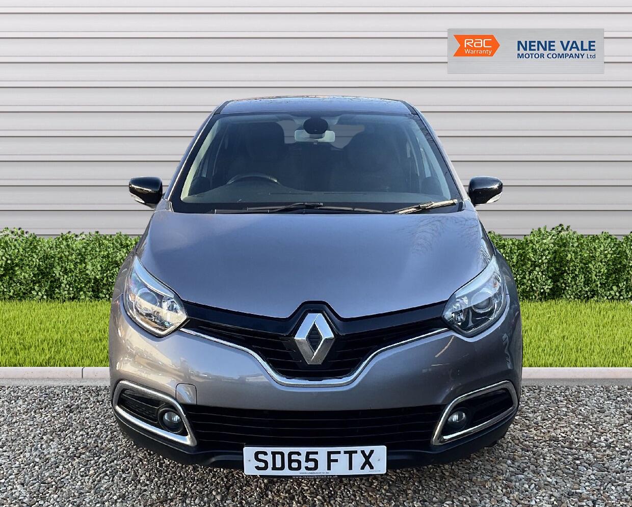 Used Renault Captur 2015 for sale - 77939858: Photo 2