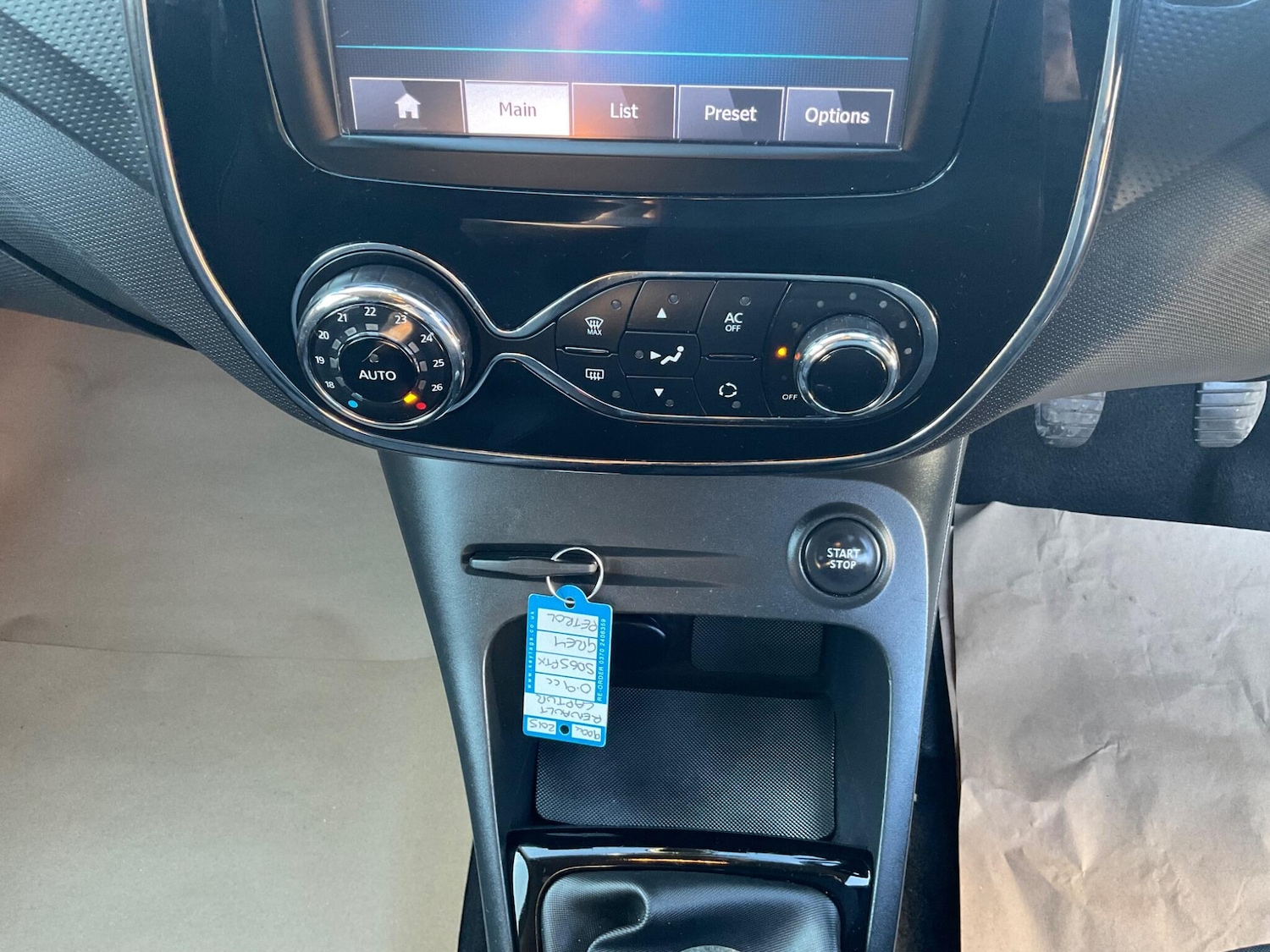 Used Renault Captur 2015 for sale - 77939858: Photo 22