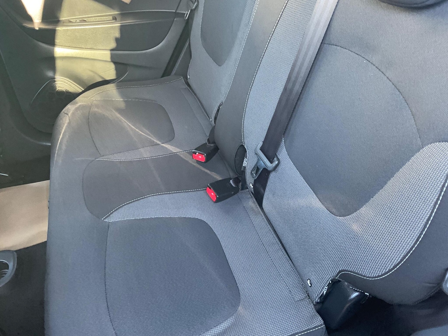 Used Renault Captur 2015 for sale - 77939858: Photo 27