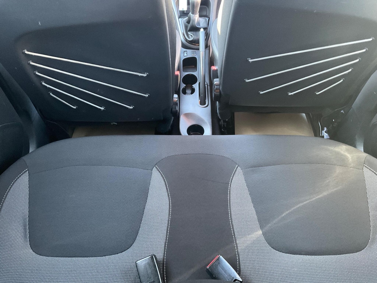 Used Renault Captur 2015 for sale - 77939858: Photo 31