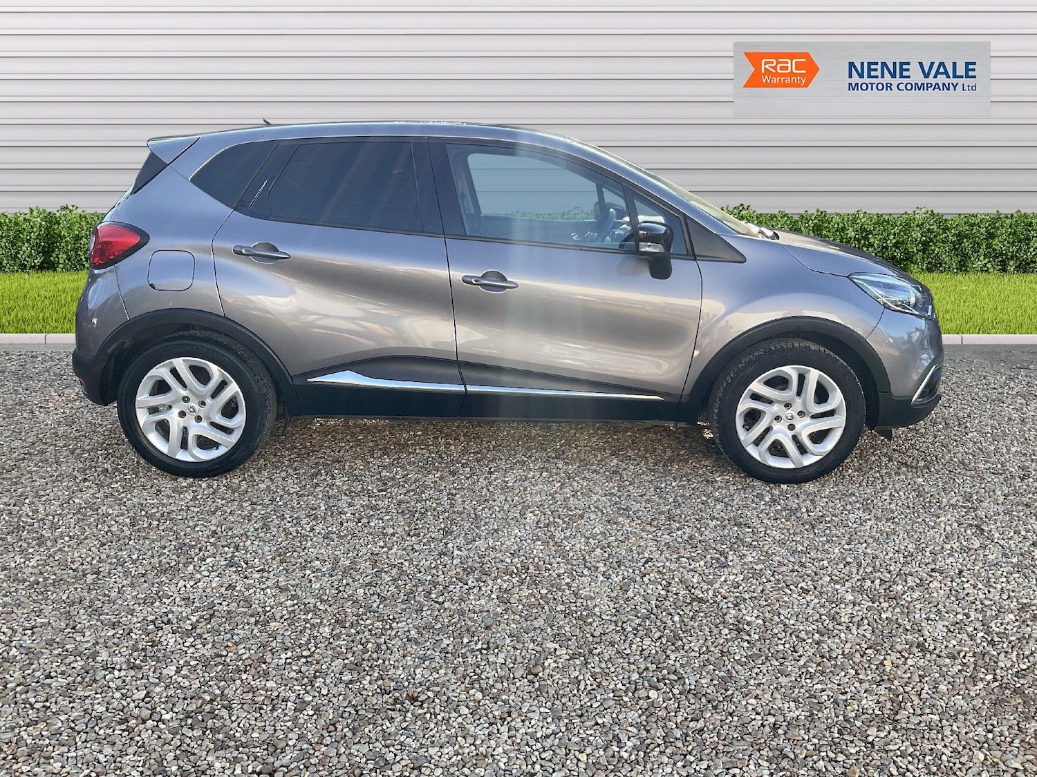 Used Renault Captur 2015 for sale - 77939858: Photo 7