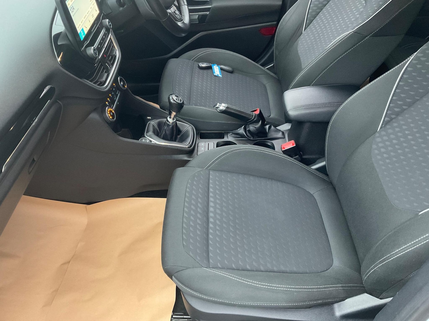 Used Ford Fiesta 2018 for sale - 76990726: Photo 44