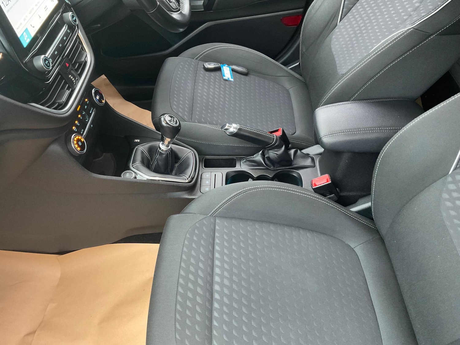 Used Ford Fiesta 2018 for sale - 76990726: Photo 46