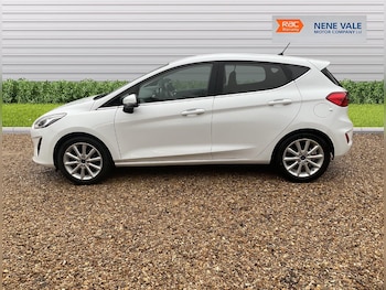 Used Ford Fiesta 2018 for sale - 76990726: Photo