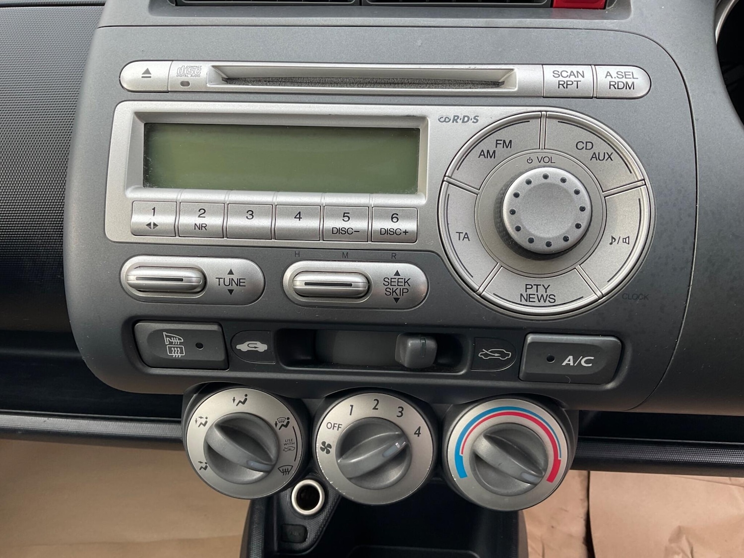 Used Honda Jazz 2007 for sale - 77585897: Photo 11