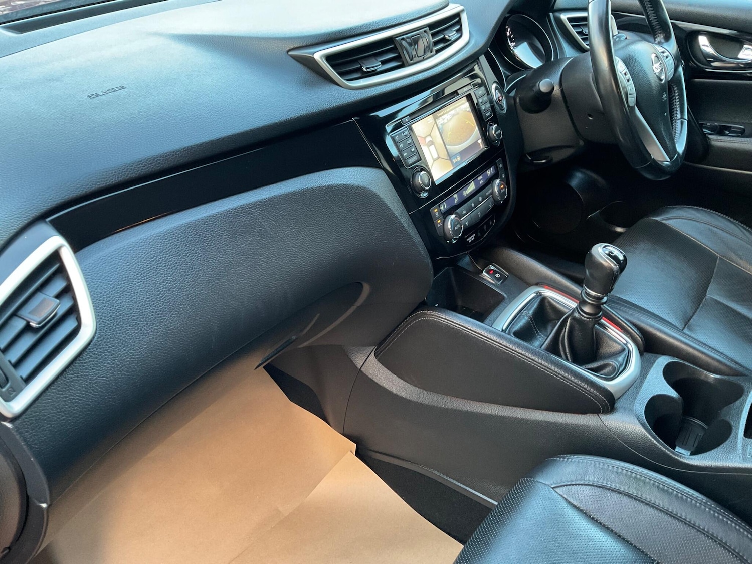 Used Nissan Qashqai 2016 for sale - 76887103: Photo 40