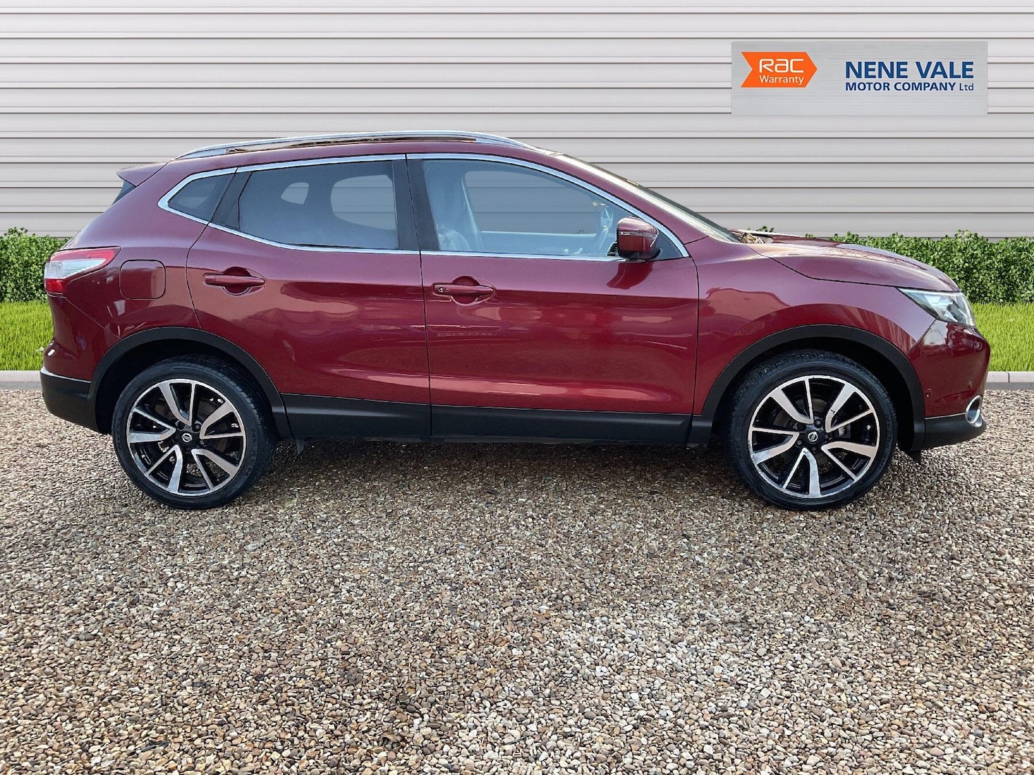 Used Nissan Qashqai 2016 for sale - 76887103: Photo 8